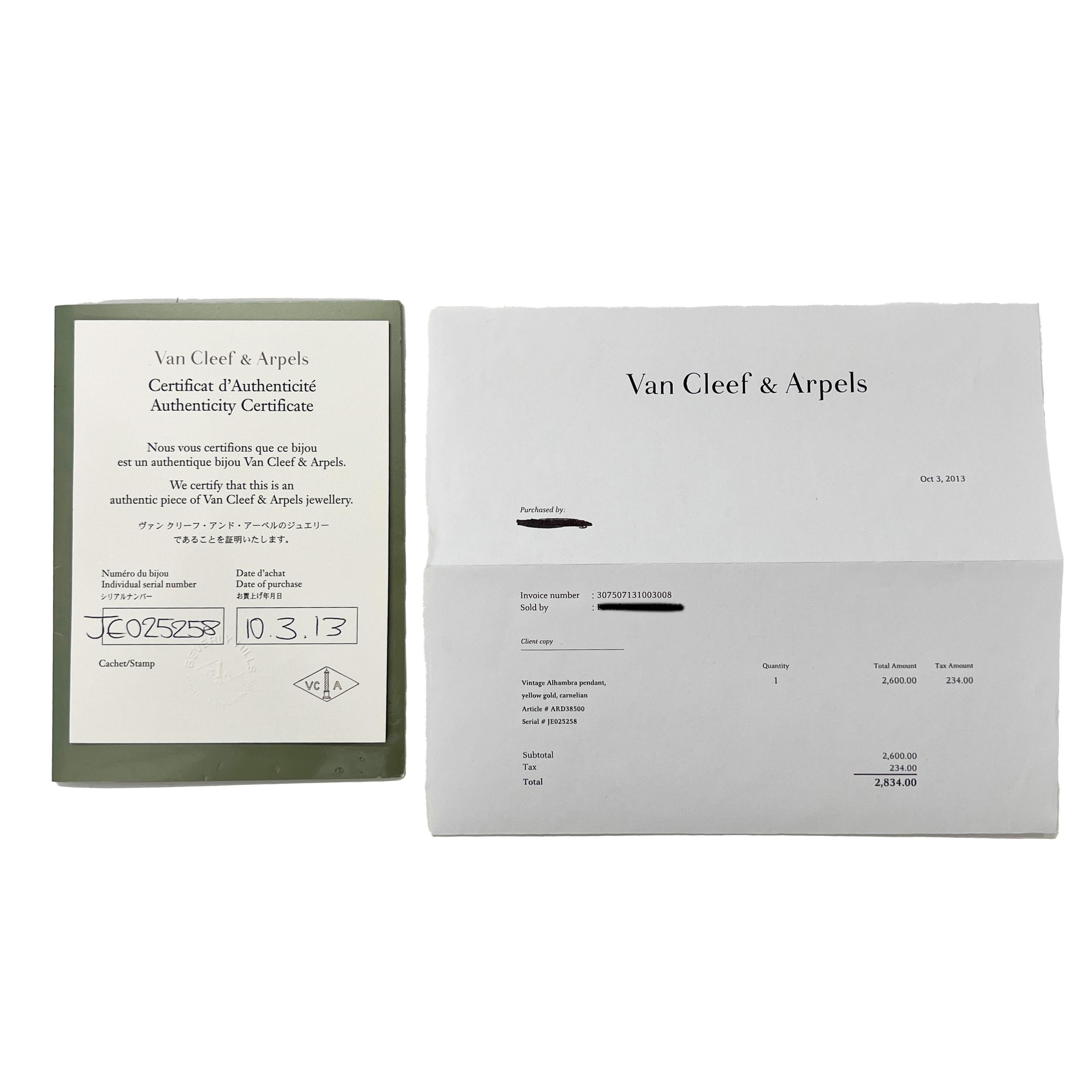 Van Cleef & Arpels - Collier à pendentifs en cornaline Alhambra en or jaune 18 carats

DÉTAILS PRIMAIRES
SKU : 143907
Titre de la liste : Van Cleef & Arpels Collier à pendentifs en cornaline Alhambra en or jaune 18 carats
Condition Description :