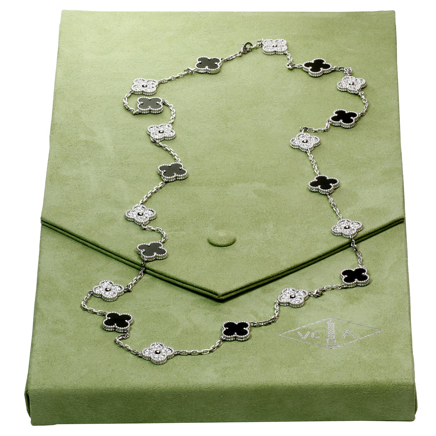 Taille brillant Van Cleef & Arpels Collier Alhambra diamant Onyx noir or blanc 20 motifs 