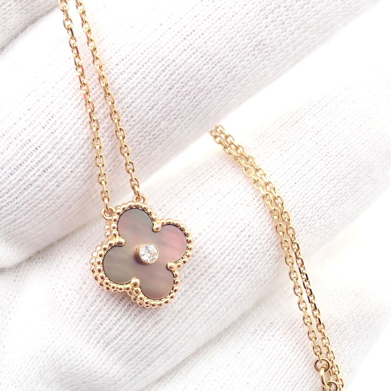 Van Cleef & Arpels Alhambra Diamond Grey Mother of Pearl Rose Gold Necklace In Excellent Condition In Holland, PA