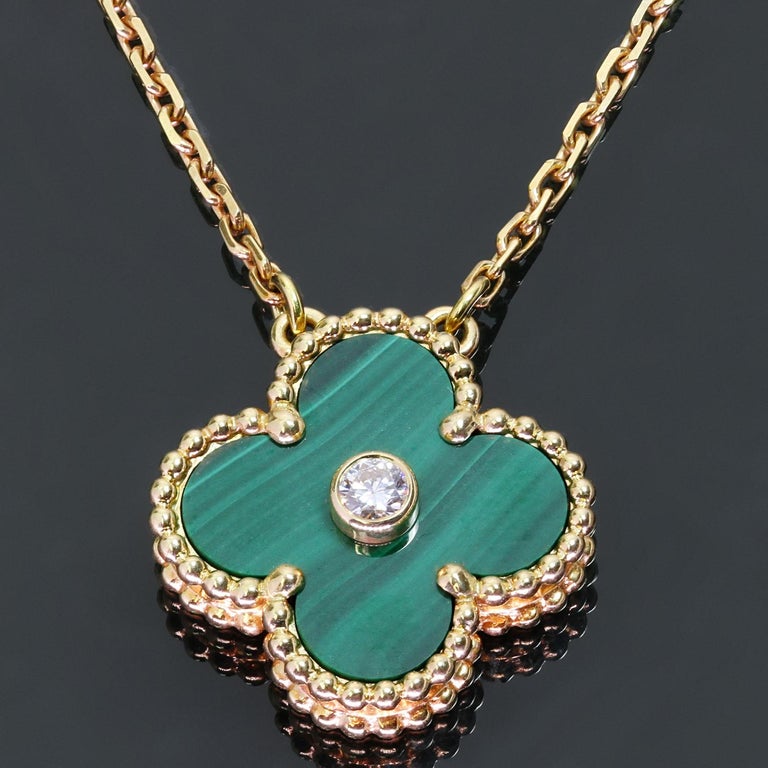 Women's Van Cleef & Arpels Alhambra Diamond Malachite Limited Edition Necklace For Sale
