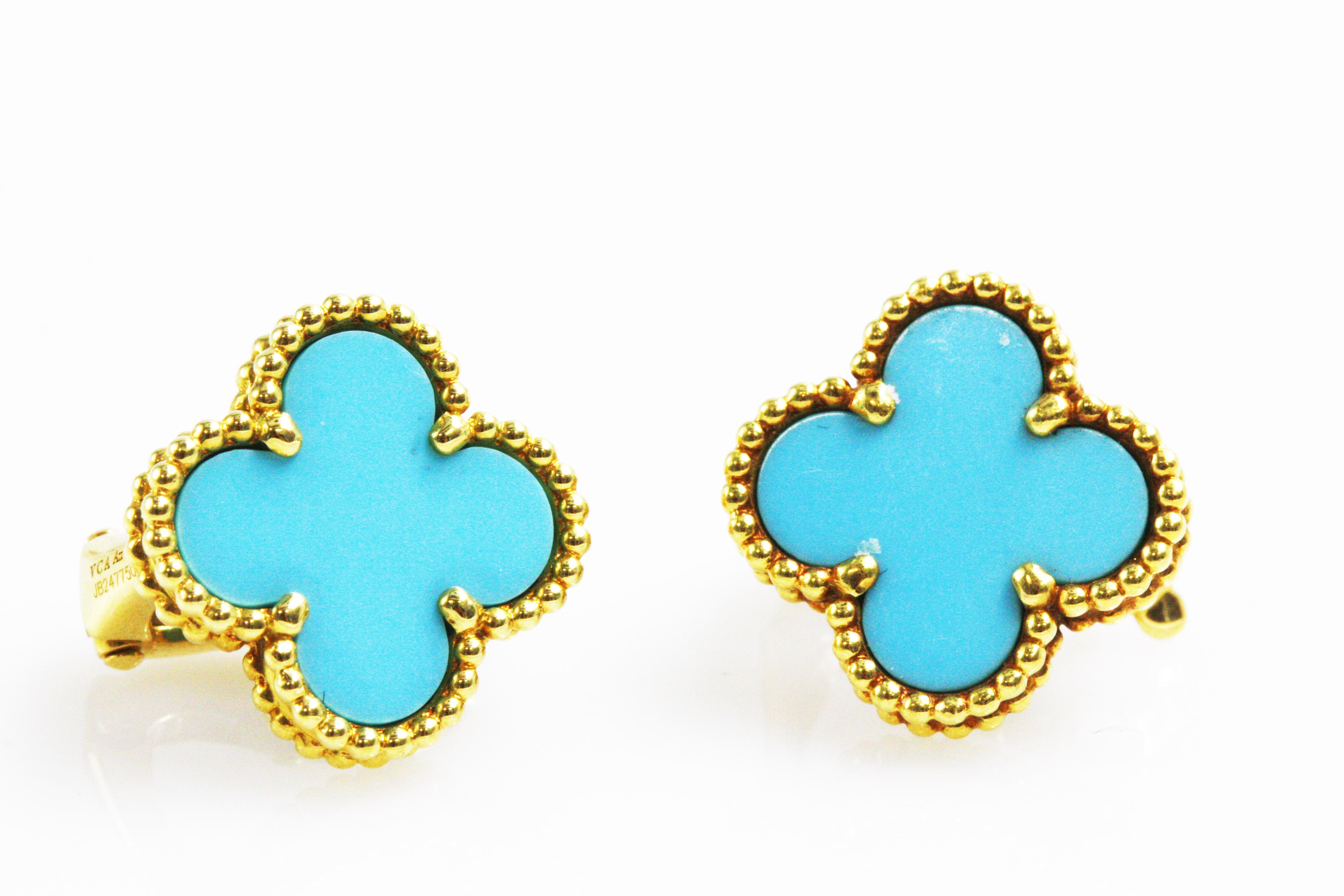 Van Cleef & Arpels 18K Yellow Gold Turquoise Earring

Stones
Turquoise : 2 stones
Size: 1.5 x 1.5 cm

Item will come with a box and paper
Stock#: VCA308

