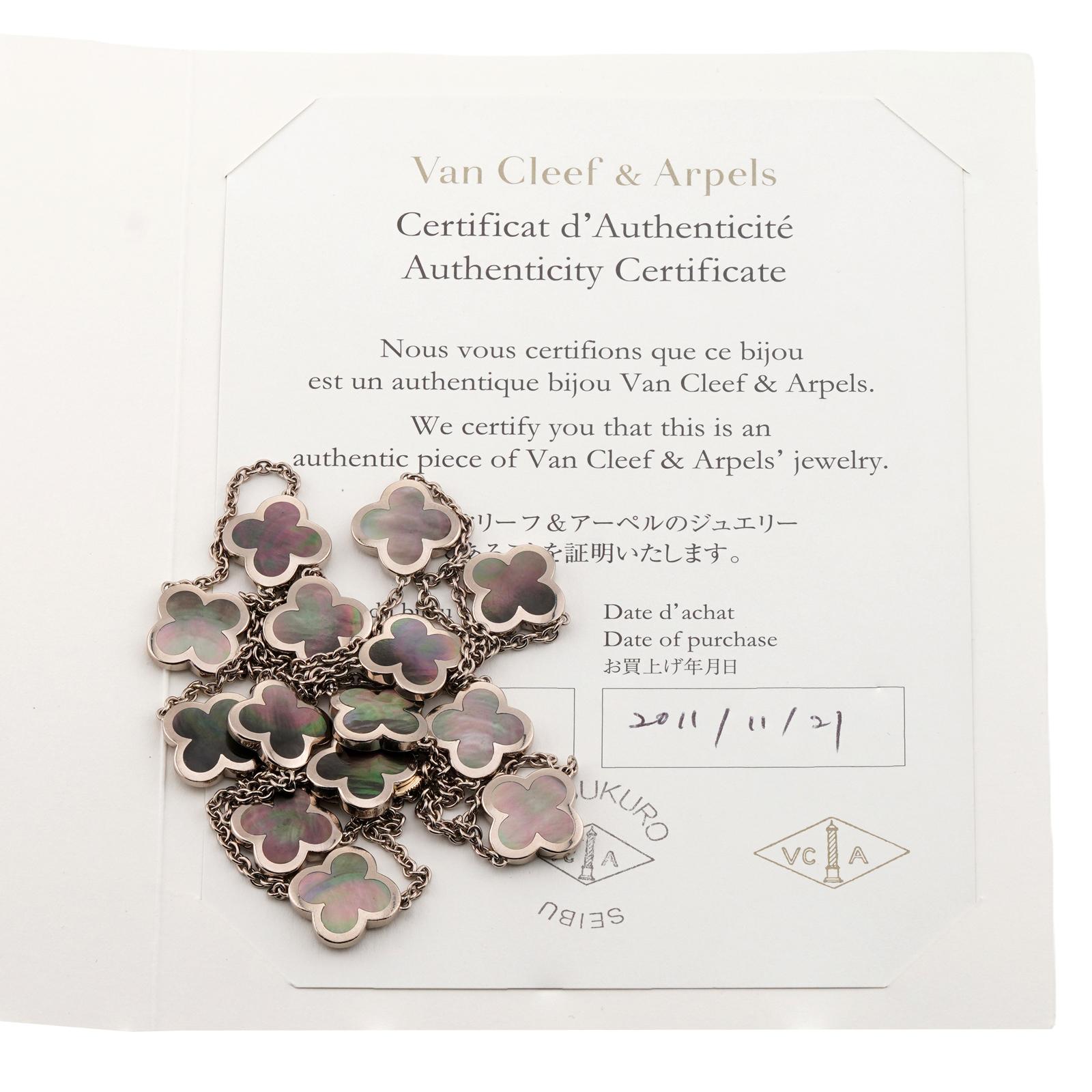VAN CLEEF & ARPELS Alhambra Gray Mother-of-Pearl White Gold 14 Motif Necklace For Sale 2