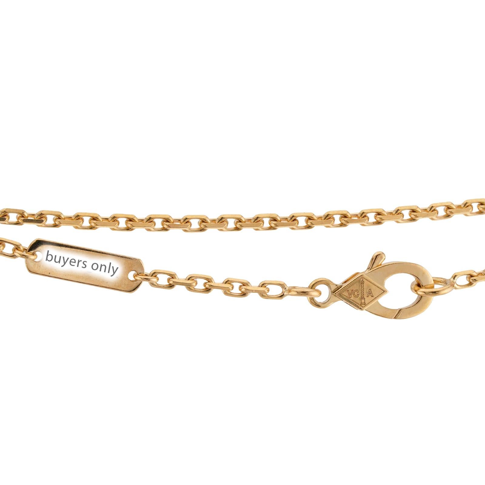 VAN CLEEF & ARPELS Collier pendentif Alhambra en or jaune et malachite verte 2