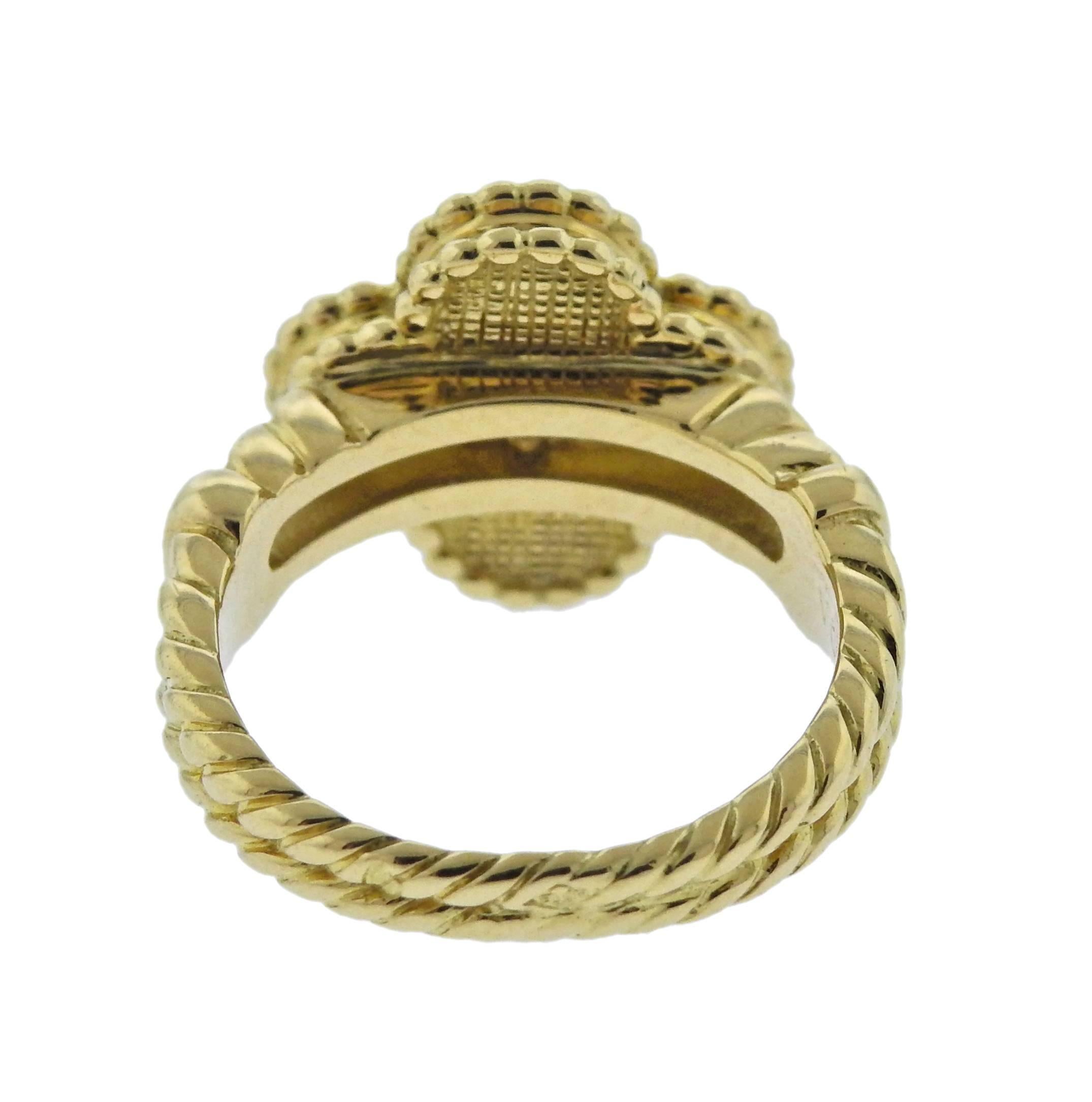 Van Cleef & Arpels Alhambra Lapis Diamond Gold Ring In Excellent Condition In Lambertville, NJ