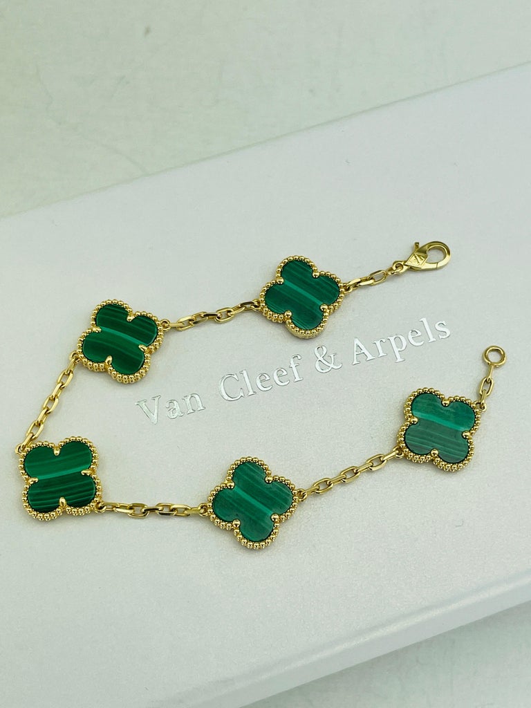 Van Cleef and Arpels Alhambra Malachite Yellow Gold Bracelet 7” at 1stDibs