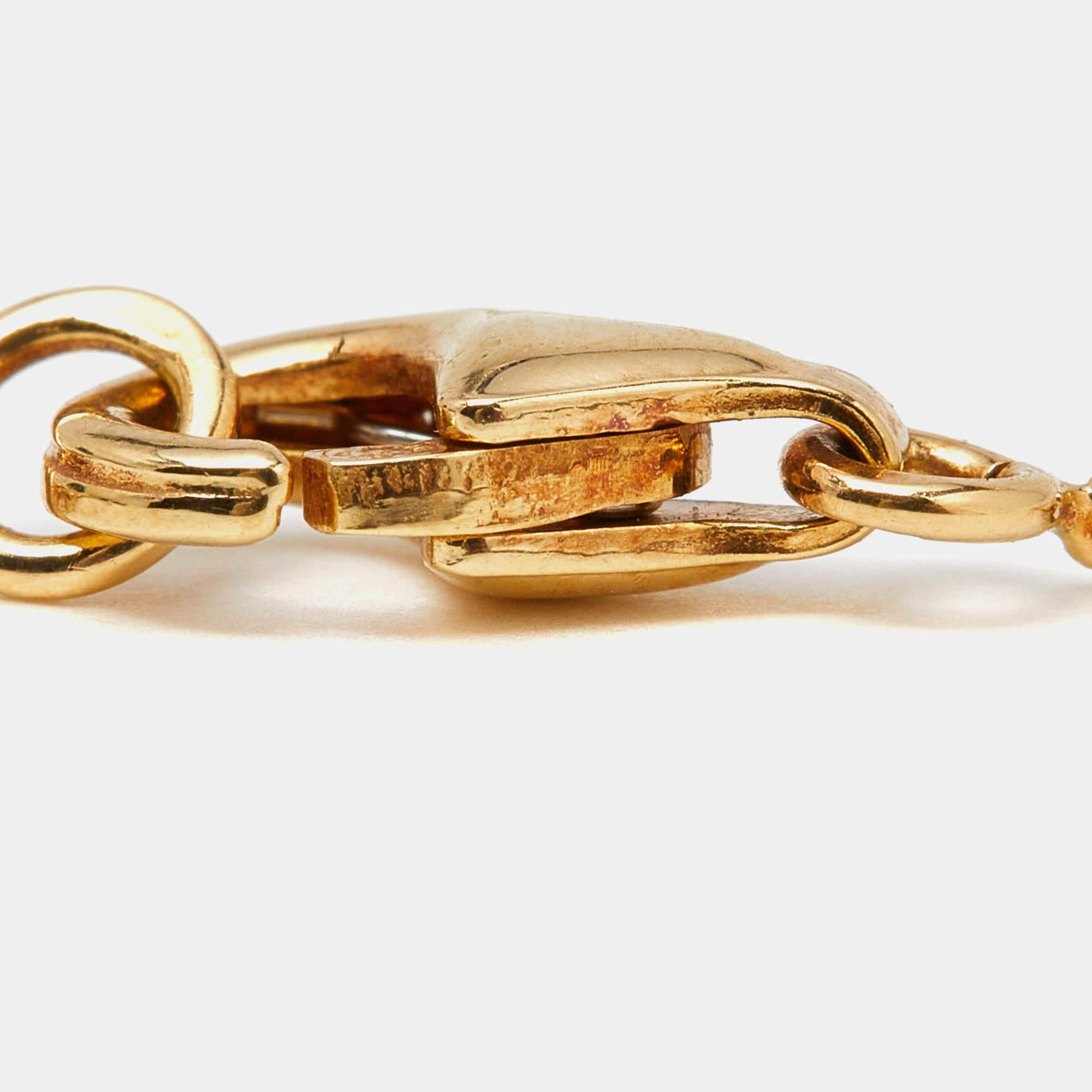 Van Cleef & Arpels Alhambra Halskette mit Perlmutt-Anhänger aus 18 Karat Gelbgold im Angebot 1