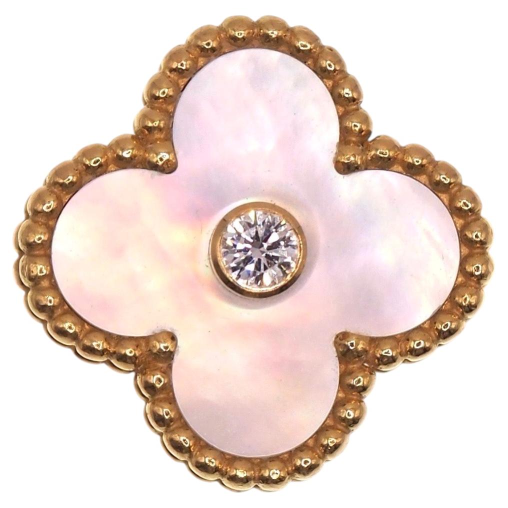 Bague Van Cleef & Arpels « Alhambra » en or 18 carats, nacre et diamants