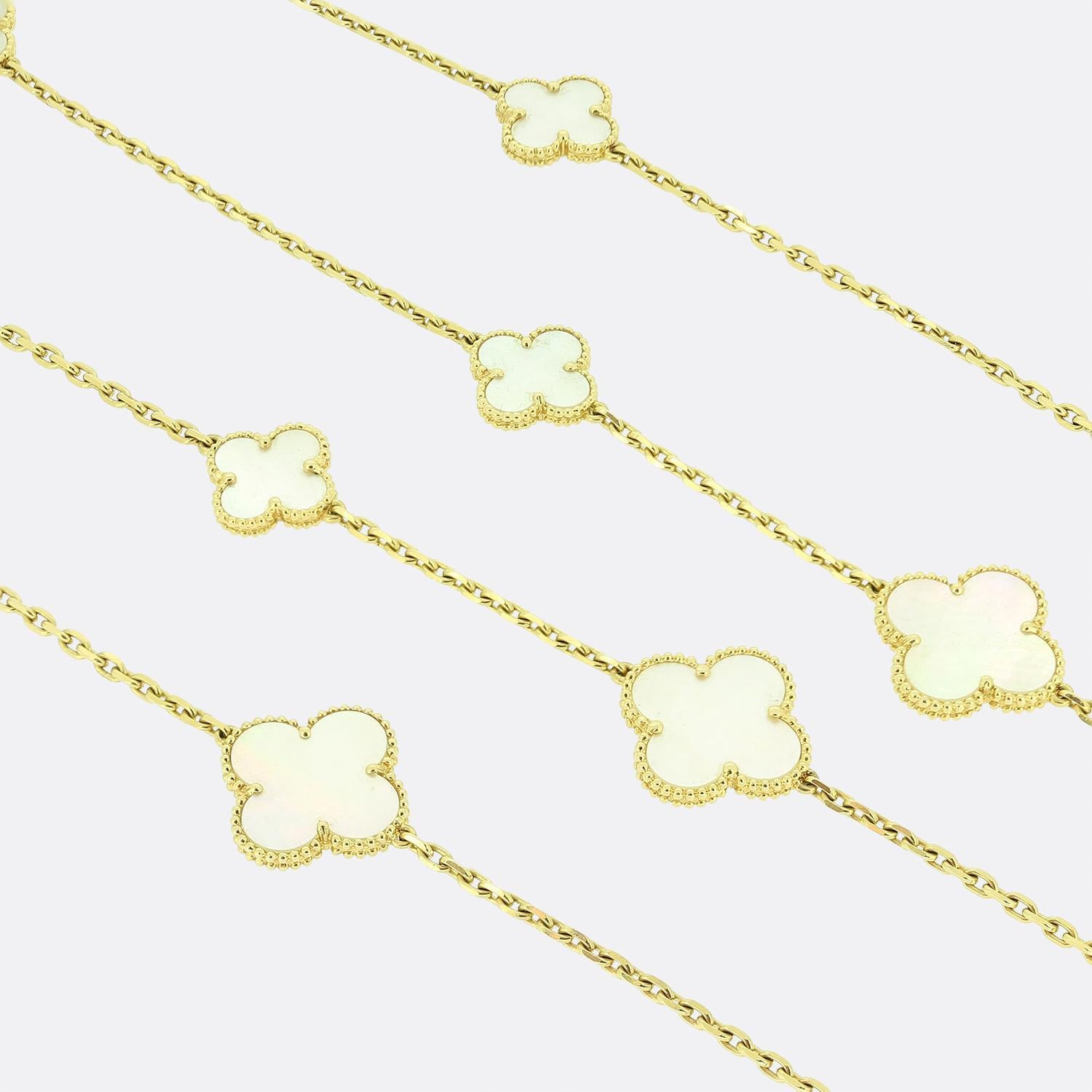 Here we have an 18ct yellow necklace from the vintage Alhambra collection by Van Cleef & Arples. The necklace features 16 of the iconic 4-leaf clover motifs, each set with a beaded edge and mother-of-pearl inlay.

Condition: Used (Very
