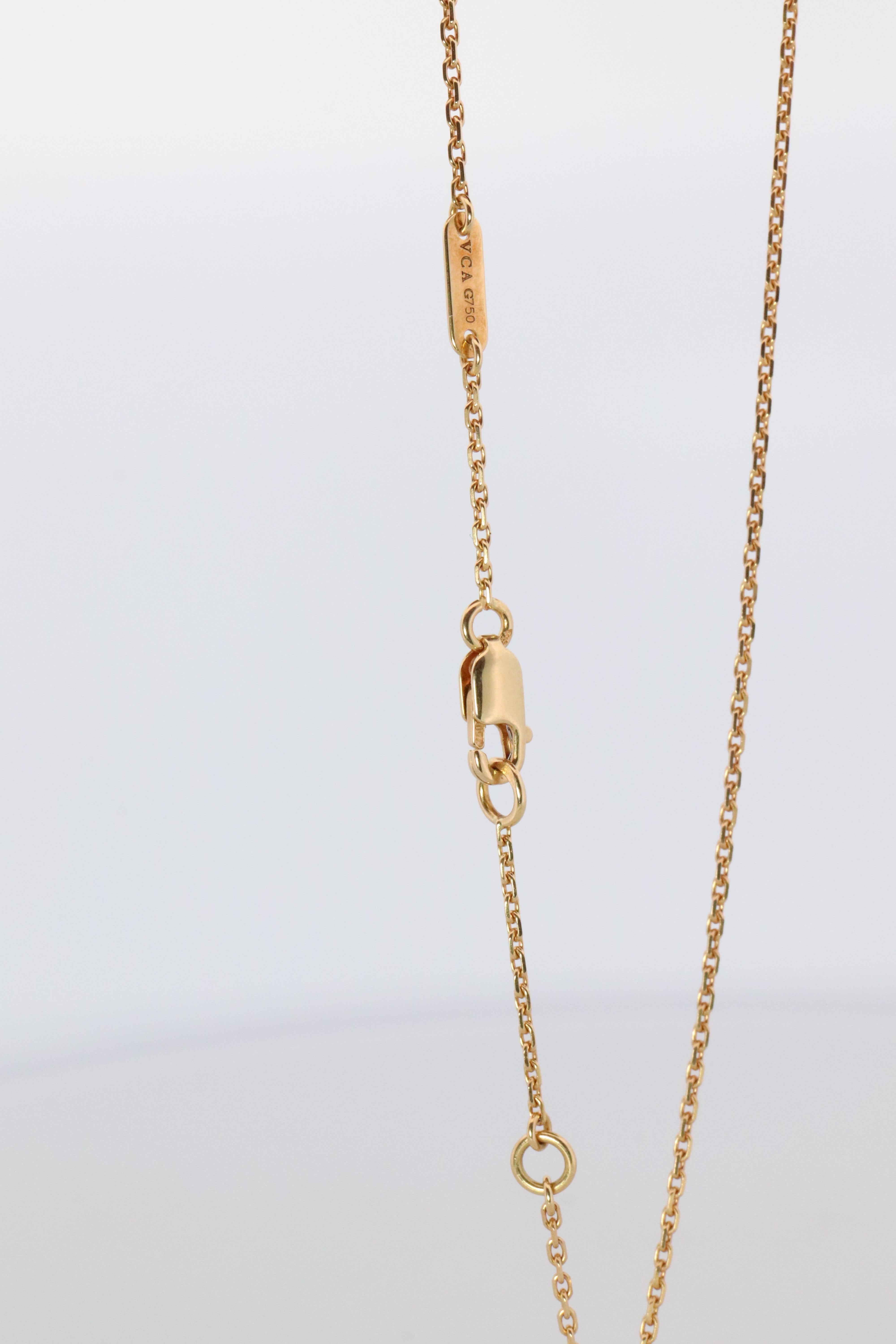 Van Cleef Arpels Alhambra Necklace . Genuine VCA 18k YG Sweet Shell Pendant 1