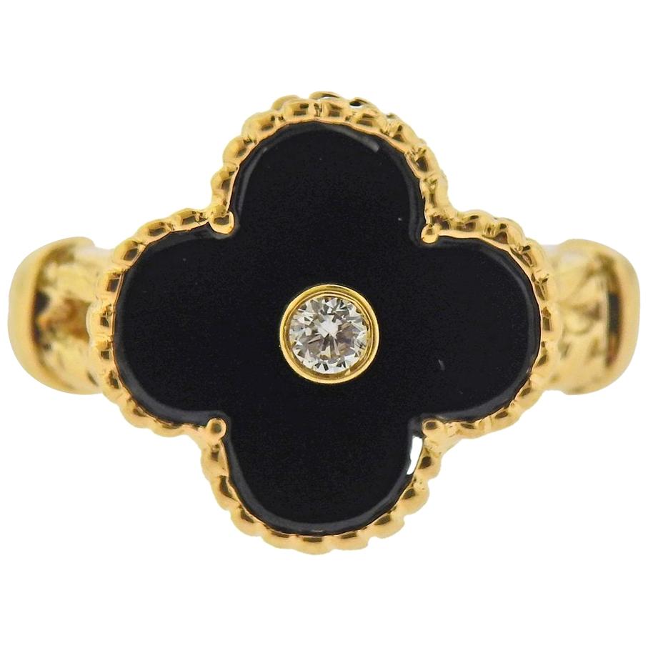 Van Cleef & Arpels Alhambra Onyx Diamond Gold Ring