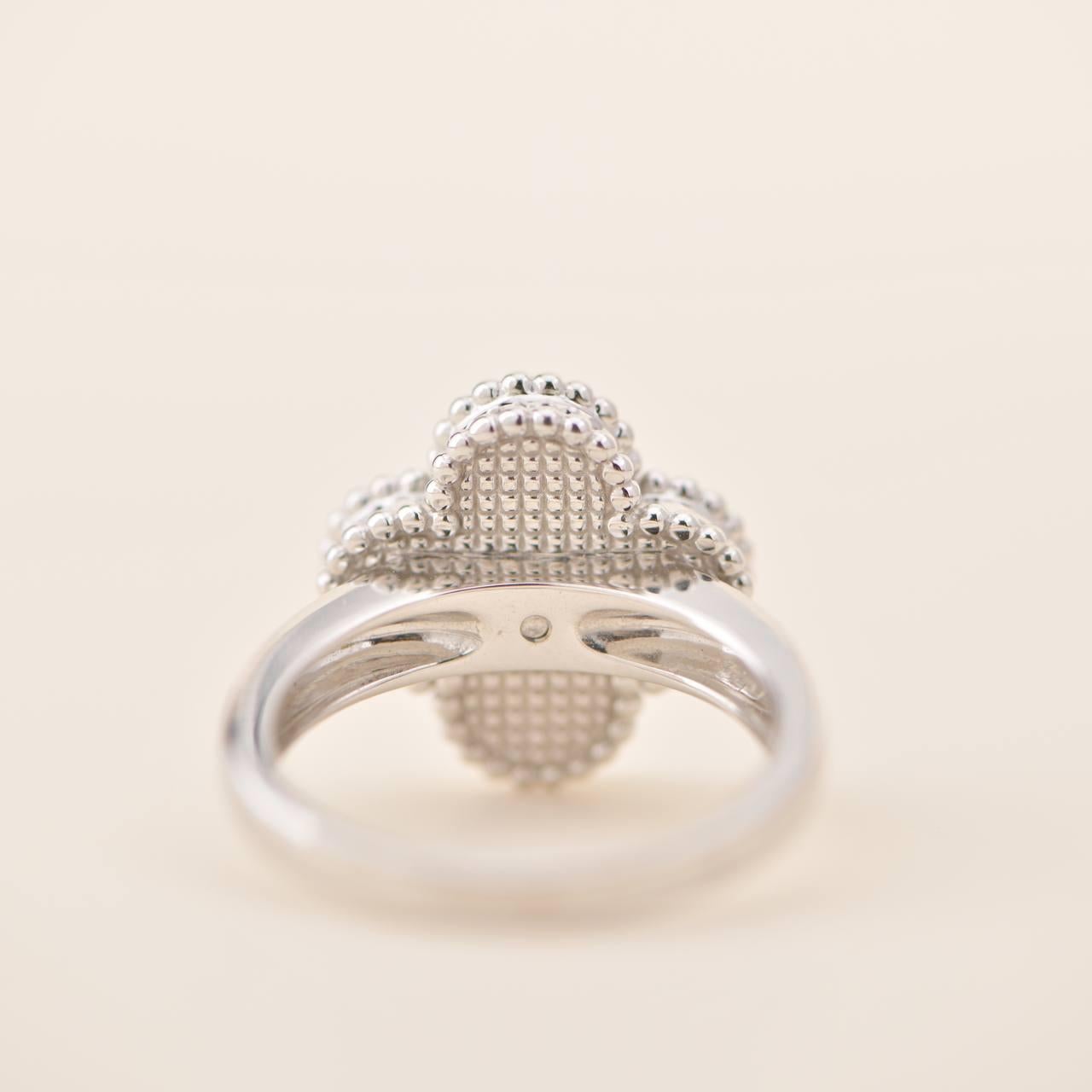 Women's or Men's Van Cleef & Arpels Alhambra Turquoise White Gold Diamond Ring