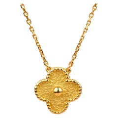 van cleef necklace price Van Cleef
Arpels Alhambra Yellow Gold Pendant Necklace