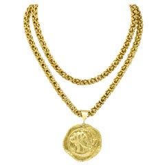 Van Cleef & Arpels Ancient Pendant 18 Karat Gold Artemis Greek Goddess Necklace