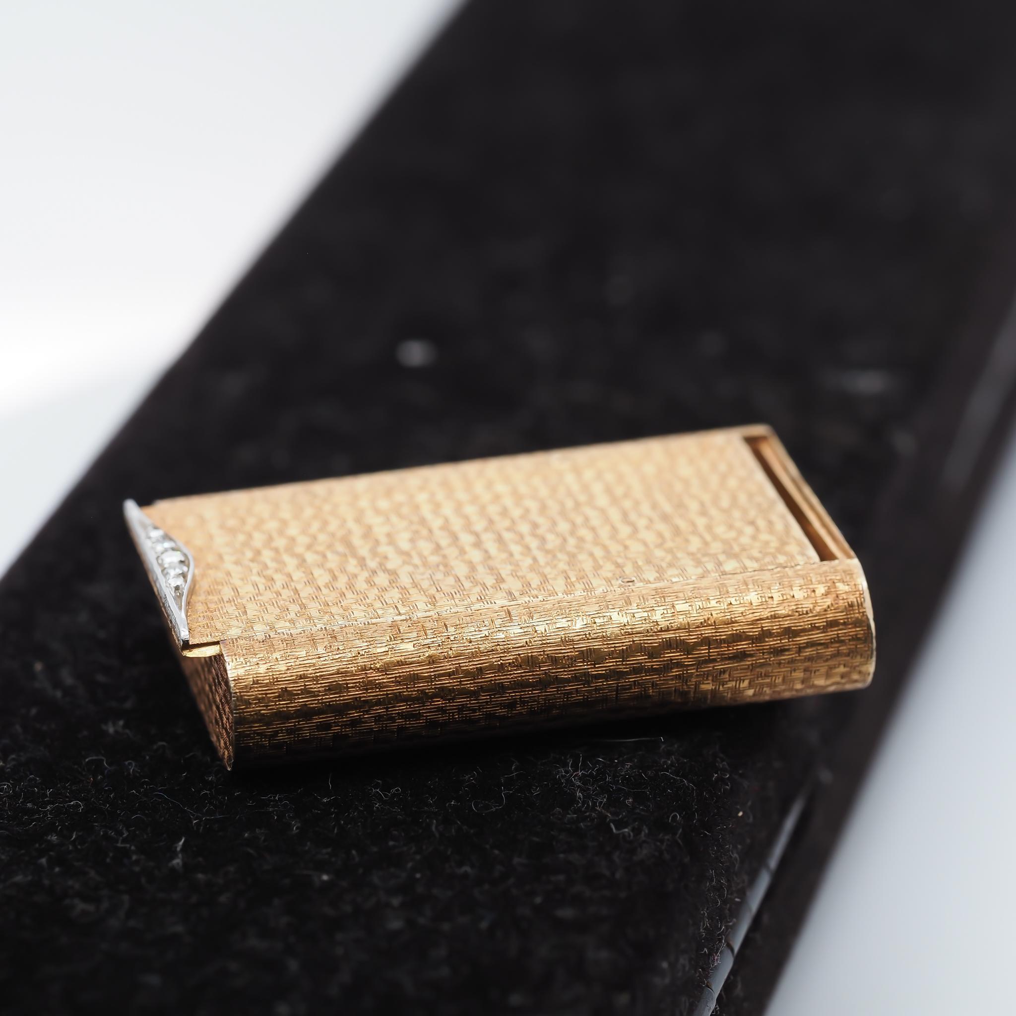 Van Cleef & Arpels und Jaeger LeCoultre Reiseuhr aus 18 Karat Gelbgold mit Diamanten 6