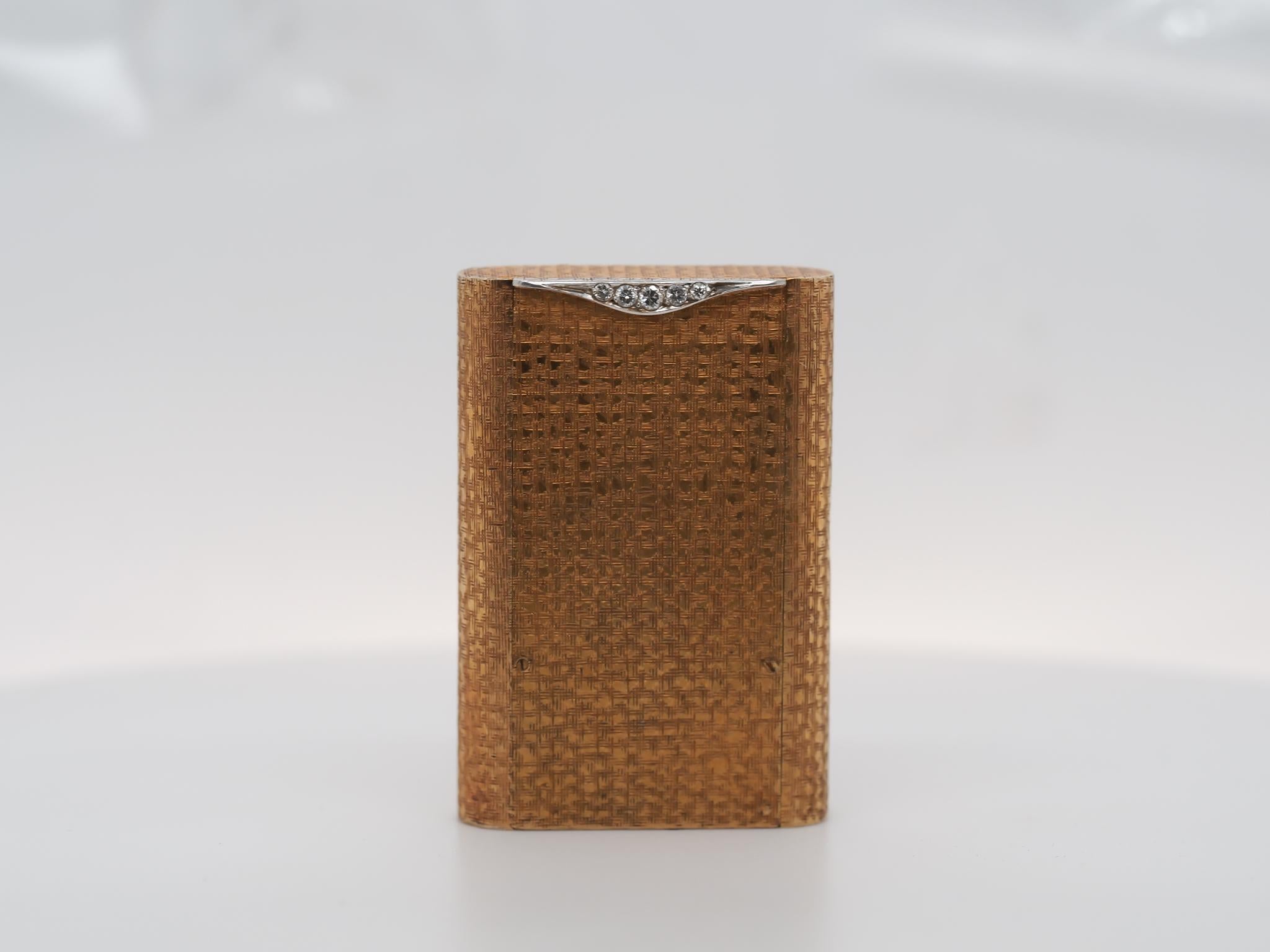 Van Cleef & Arpels und Jaeger LeCoultre Reiseuhr aus 18 Karat Gelbgold mit Diamanten 8