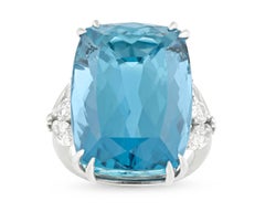 Van Cleef & Arpels Aquamarine and Diamond Ring, 34.11 Carat