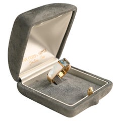 Van Cleef Arpels Aquamarine Ring. 1.50ct Square Aquamarine Pearl Ring 18K Gold