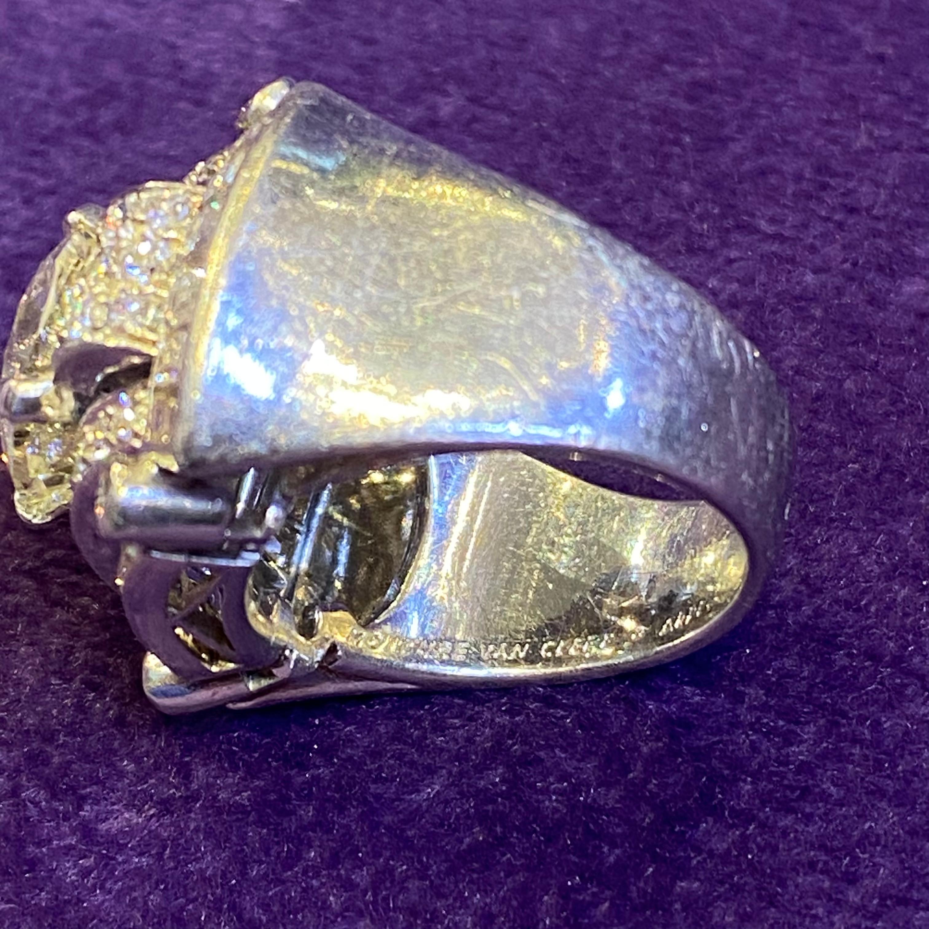 Women's Van Cleef & Arpels Art Deco Diamond Ring  For Sale