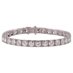 Van Cleef & Arpels Art Deco Old Euro Diamond Line Bracelet en platine - années 1930