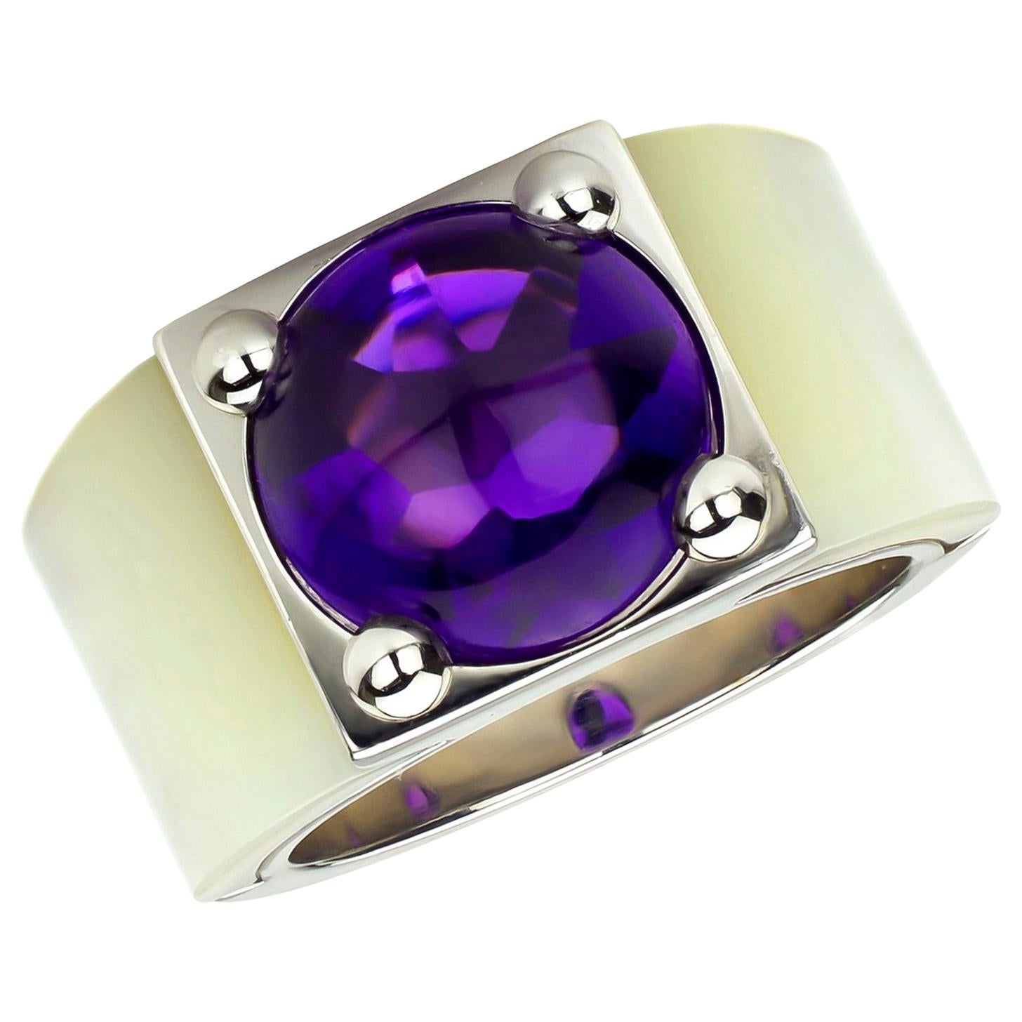 Van Cleef & Arpels Babylone Amethyst White Gold Cocktail Ring