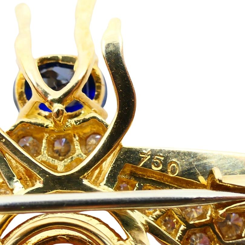 Van Cleef & Arpels Bee Brooch Gold Diamond Gemstones 2