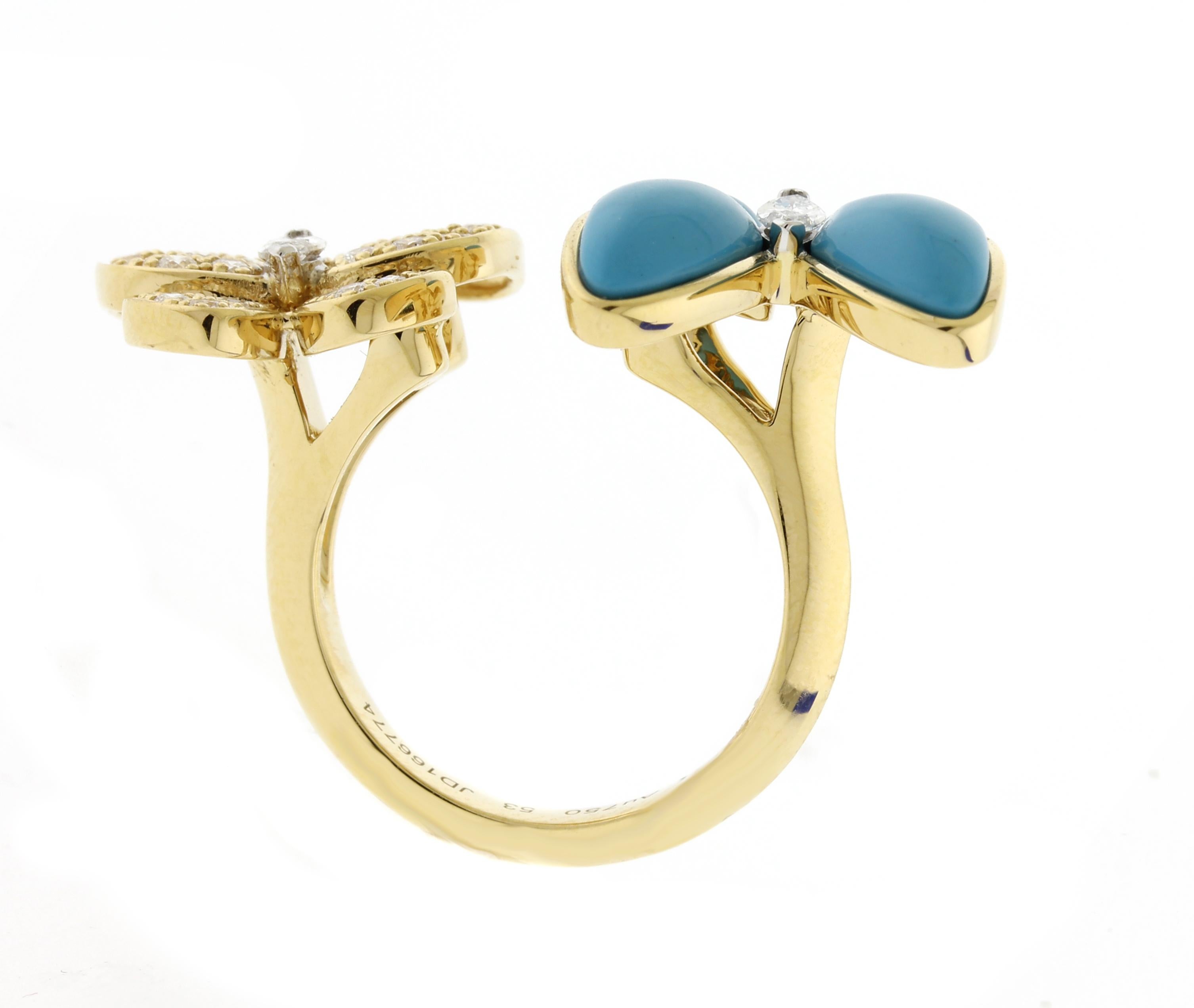 A rare and exquisite creation from Van Cleef &Arpels, this two-finger ring is a stunning showcase of the Maison’s signature elegance and artistic flair. Crafted in 18K gold, the ring features two vibrant turquoise cabochons—prized for their even