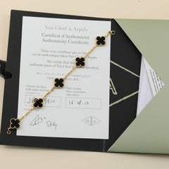 Van Cleef & Arpels: Alhambra-Armband aus Gelbgold mit schwarzem Onyx