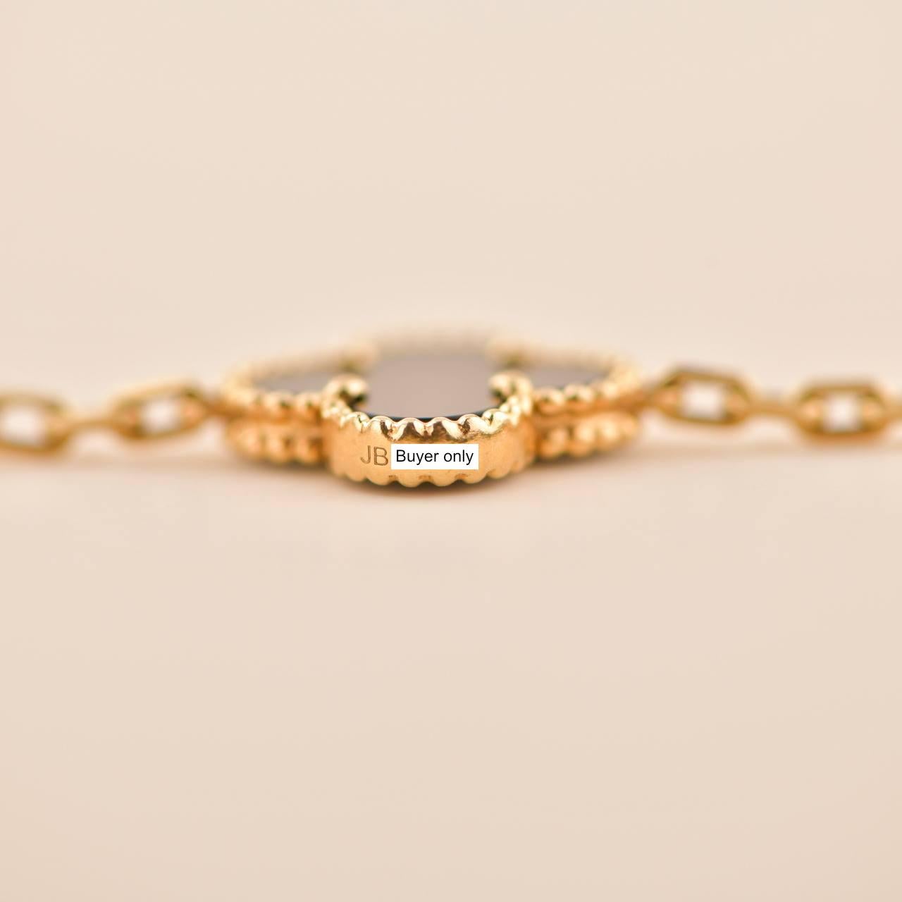 Van Cleef & Arpels Bracciale vintage in oro giallo Alhambra con onice nero In condizioni ottime a Banbury, GB