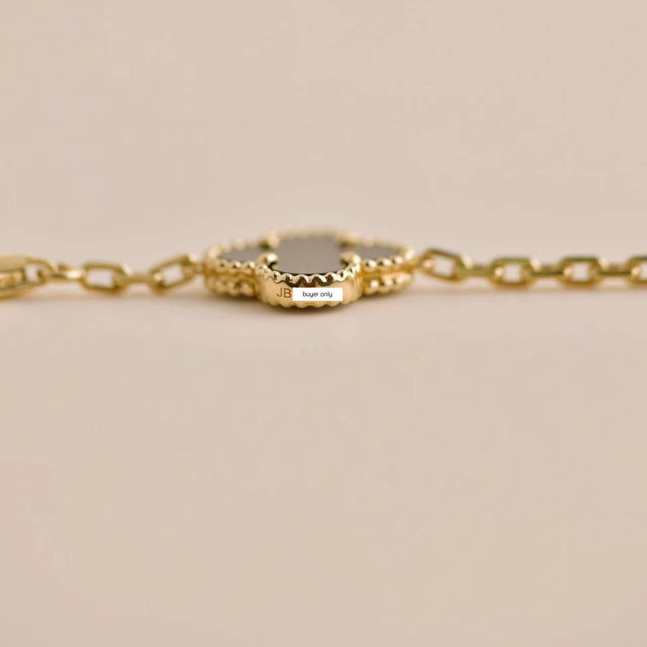 Van Cleef & Arpels Black Onyx Vintage Alhambra Yellow Gold Bracelet In Excellent Condition In Banbury, GB
