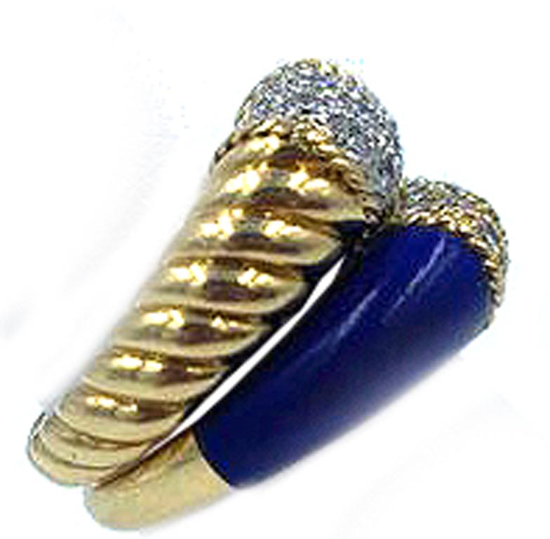 Van Cleef & Arpels Blue Lapis and Diamond Ring in 18 Karat Yellow Gold 14