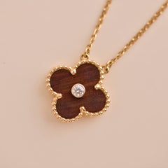 Van Cleef & Arpels Bois d'Amourette Letterwood Diamante d'epoca Alhambra numerato