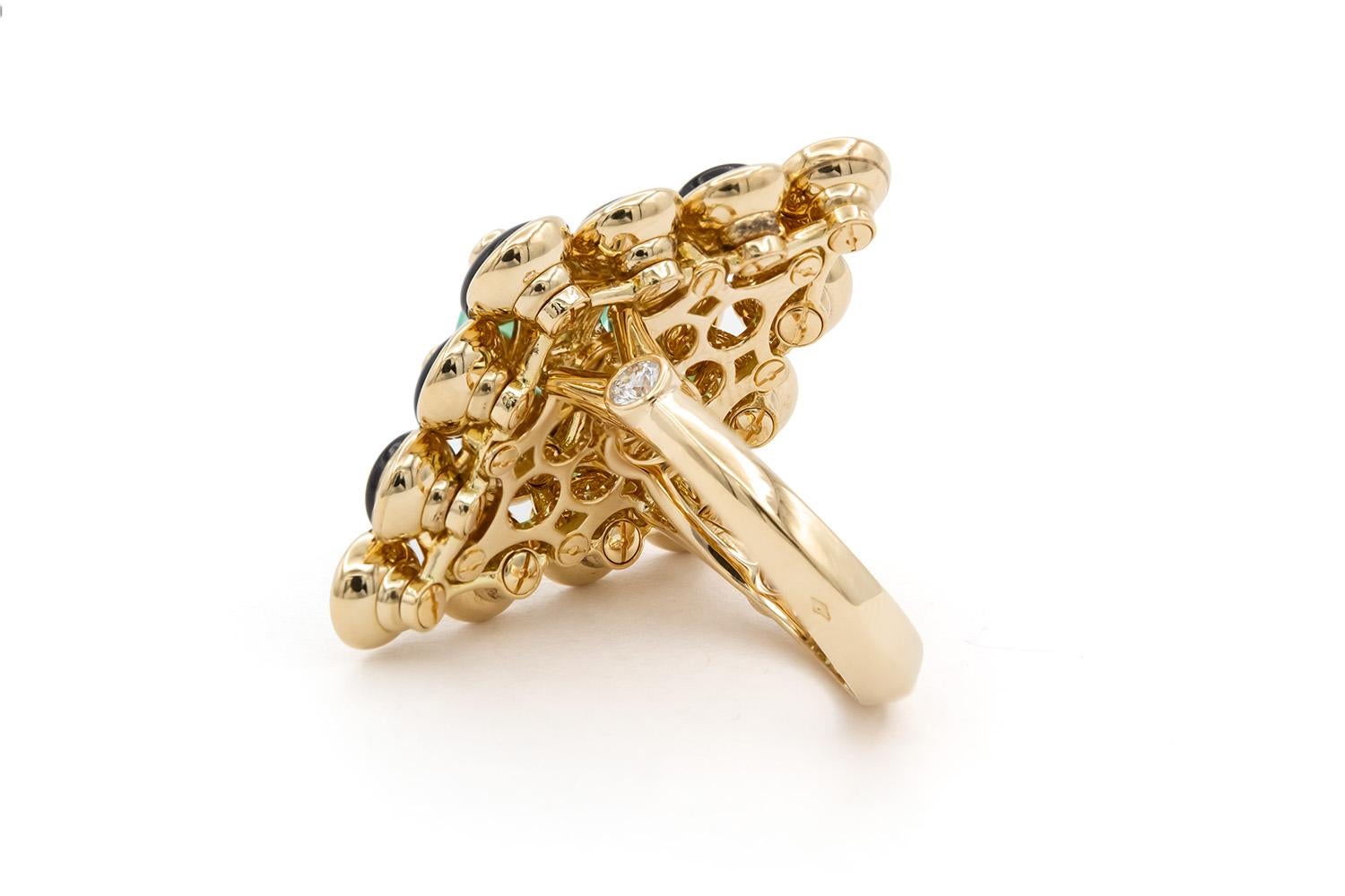 Van Cleef & Arpels Bouton D'or Ring 18k Yellow Gold Chrysoprase Diamond Onyx BNP 2