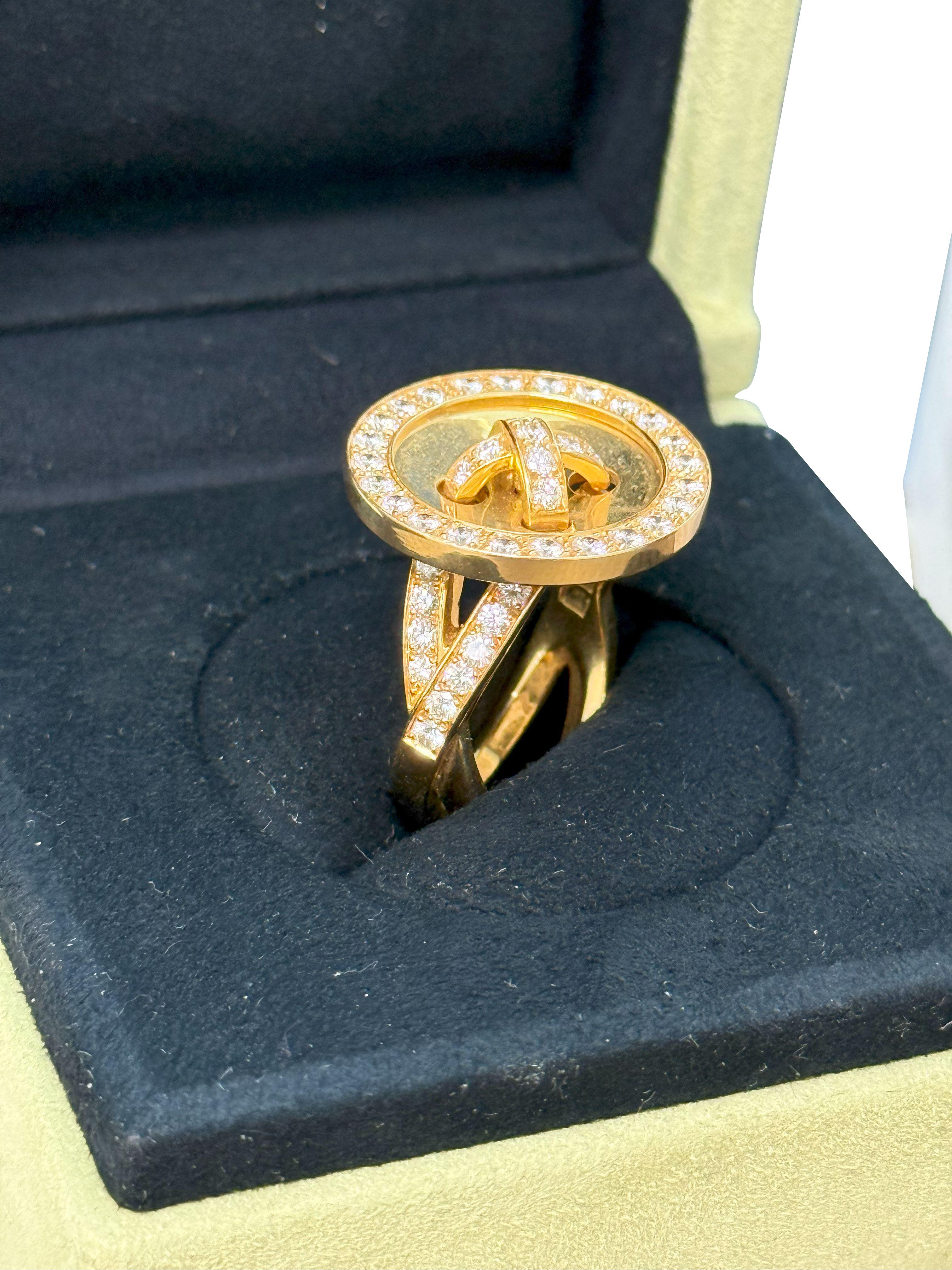 Anello a bottone Van Cleef & Arpels Boutonnière in oro giallo e diamanti in vendita 7