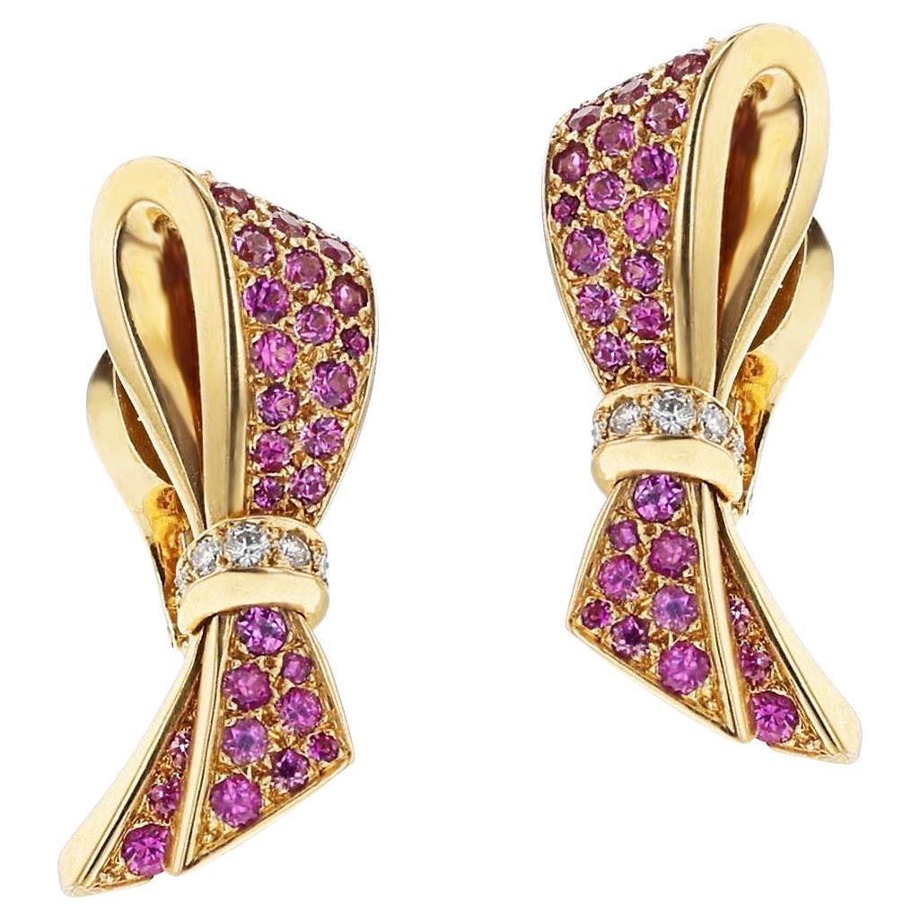 Pendientes Arco Van Cleef & Arpels con Zafiros Rosas y Diamantes, 18k