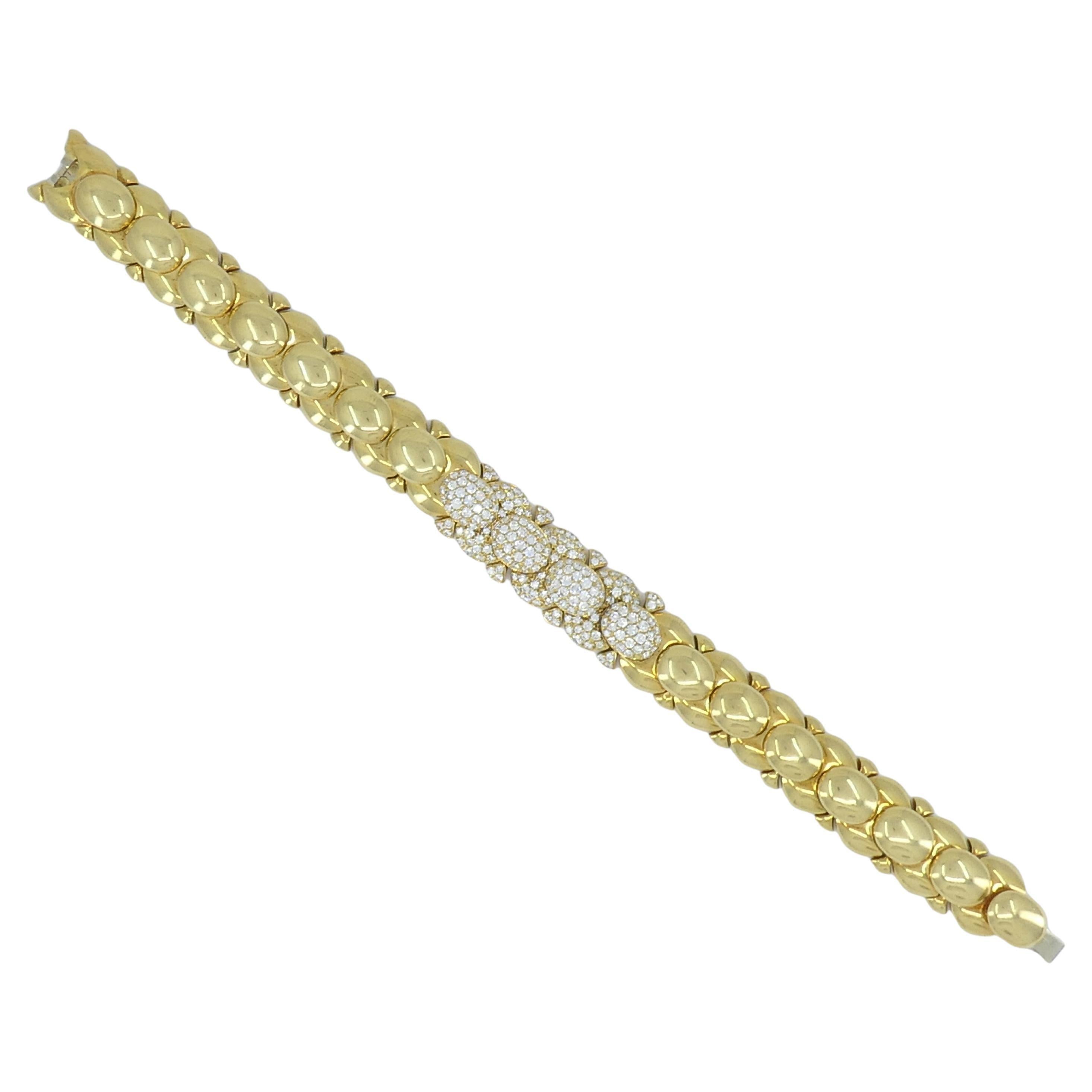 Van Cleef & Arpels Armband aus 18 Karat Gold mit Diamanten und Echtheitszertifikat im Zustand „Hervorragend“ in Beverly Hills, CA