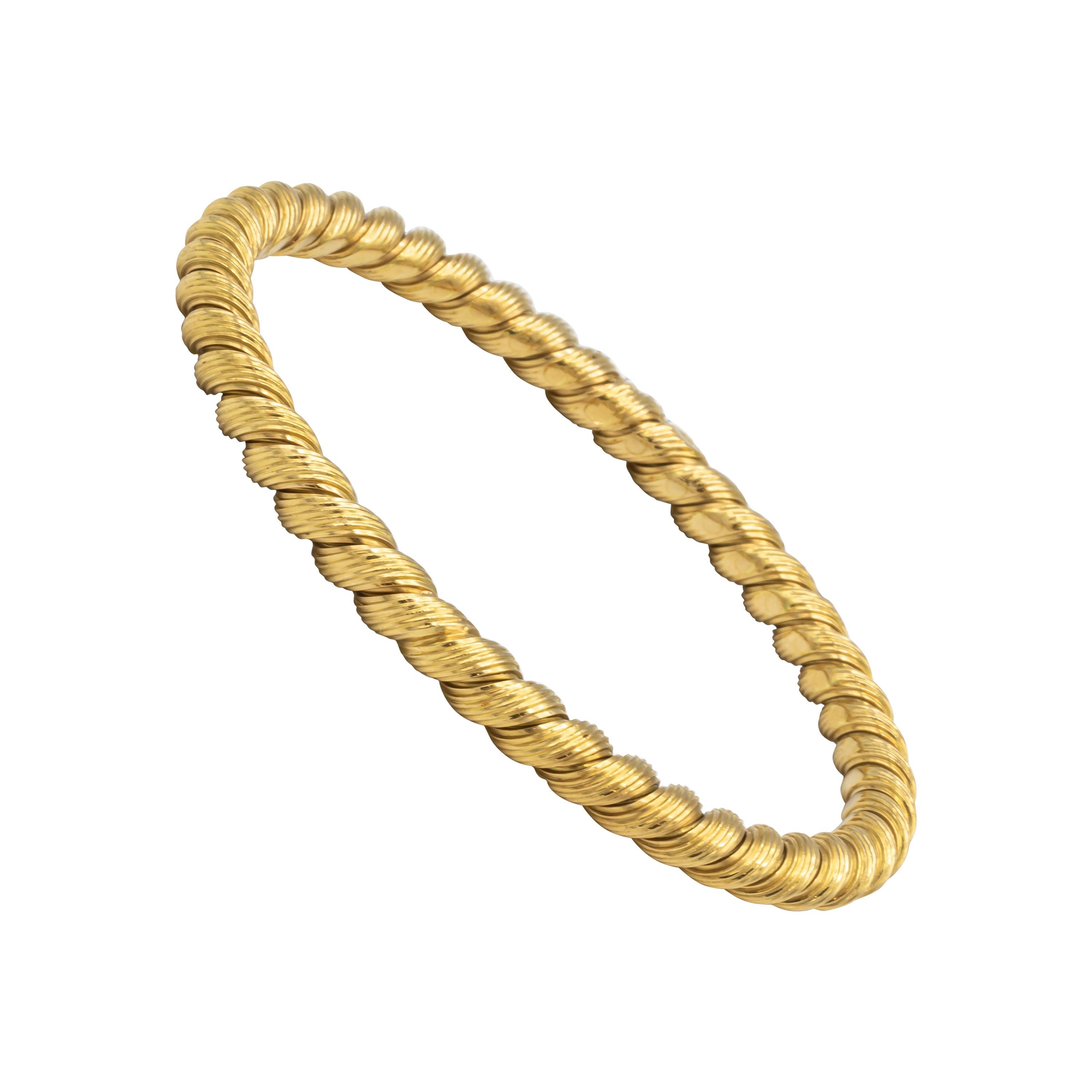 Van Cleef & Arpels Braided Yellow Gold Stackable Bangle Bracelet