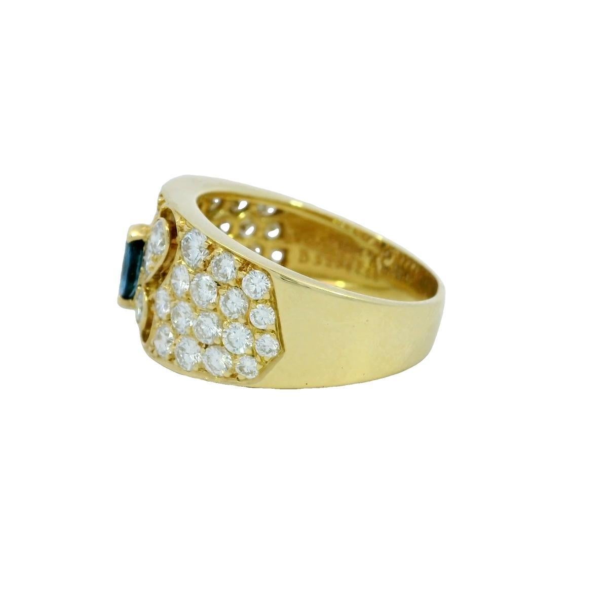 Van Cleef & Arpels Butterfly Sapphire Diamond Ring 18K Yellow Gold Excellent état - En vente à Fairfield, CT