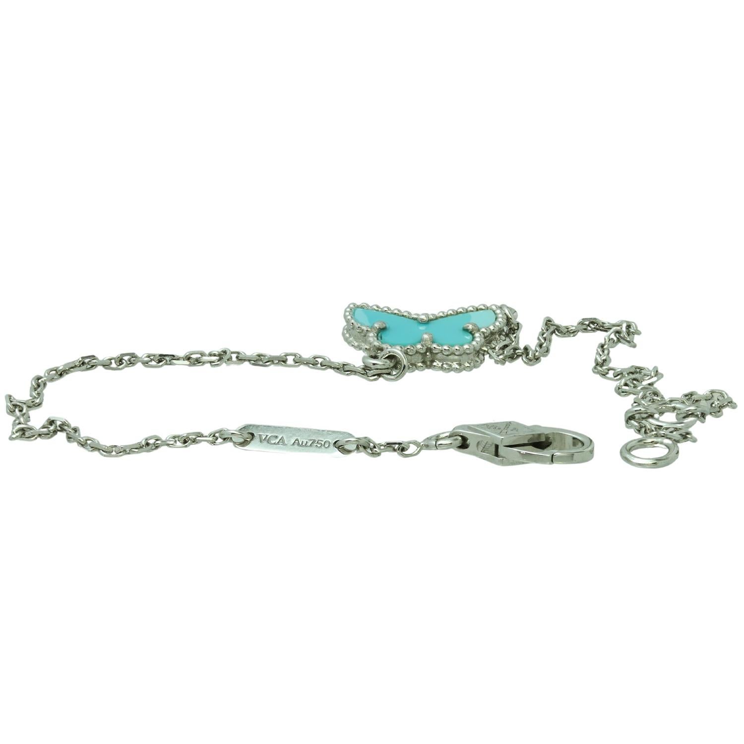 VAN CLEEF & ARPELS Butterfly Turquoise 18k White Gold Bracelet Box Papers  In Excellent Condition In New York, NY