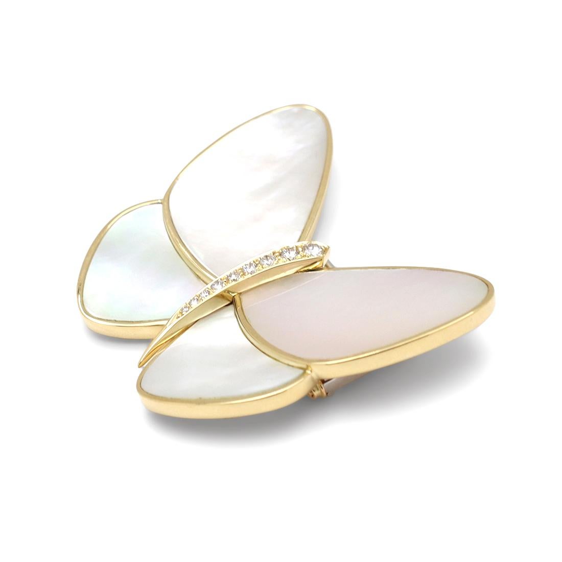 Brilliant Cut Van Cleef & Arpels Butterly Mother-of-Pearl and Diamond Pin