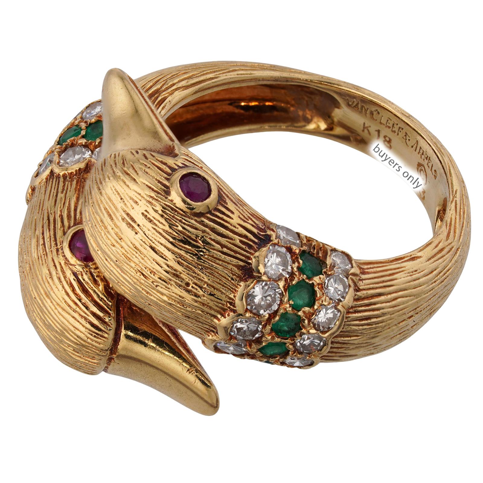 Gelbgoldring VAN CLEEF & ARPELS Bypass Delphine Smaragd Rubin Diamant Damen im Angebot