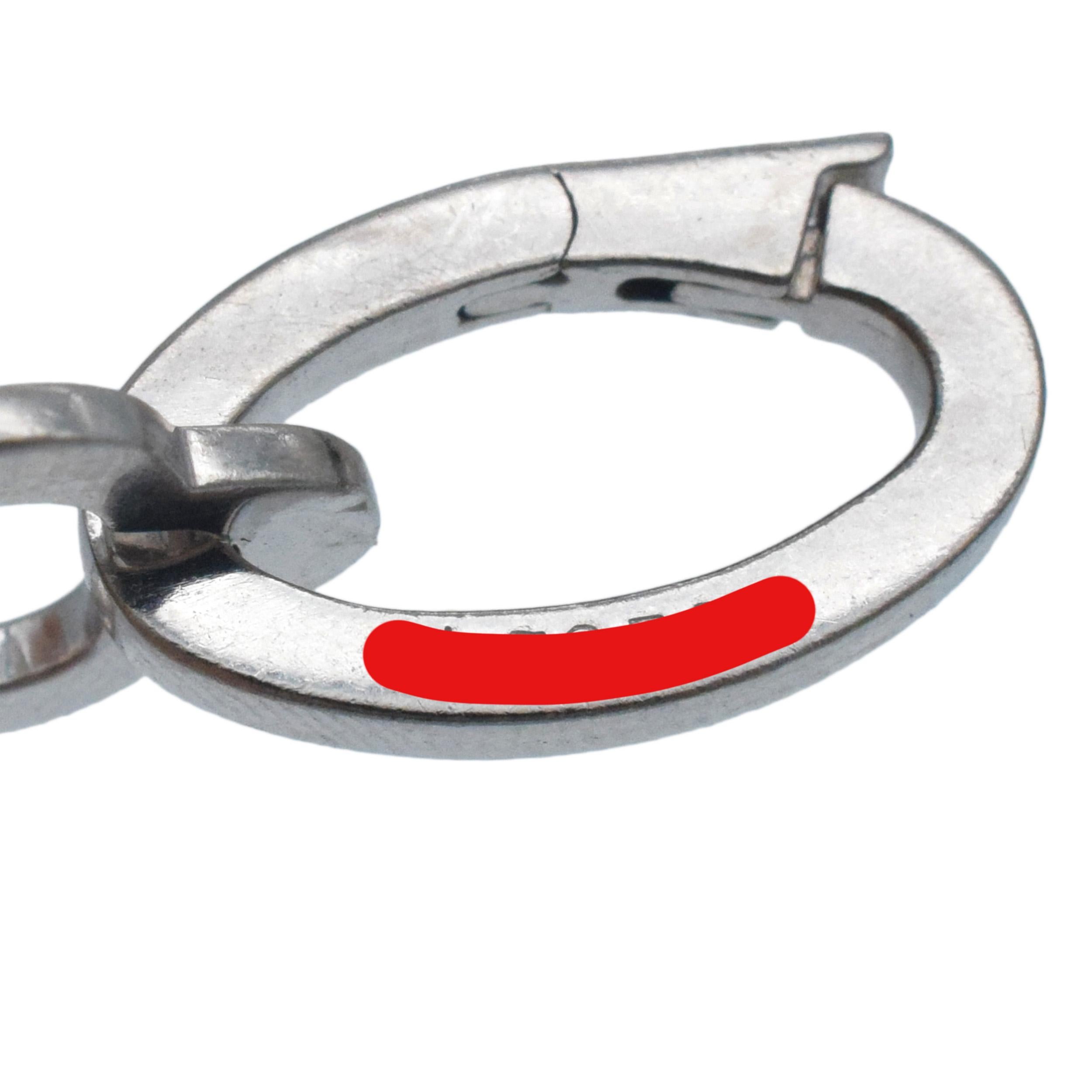 Van Cleef & Arpels Byzantinische Alhambra Halskette in 18k Weißgold im Angebot 3