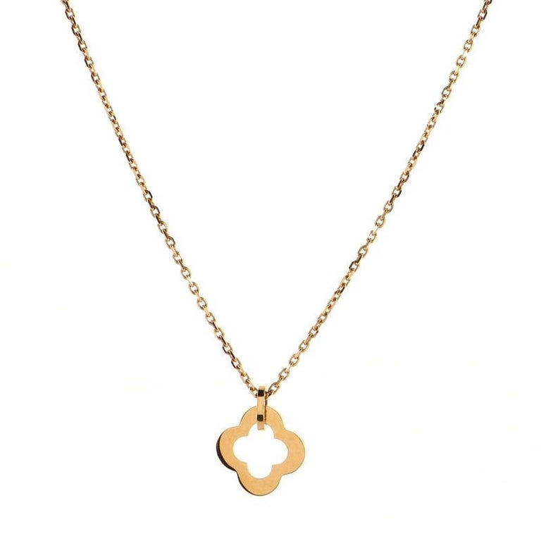 Van Cleef and Arpels Byzantine Alhambra Pendant Necklace 18K Yellow