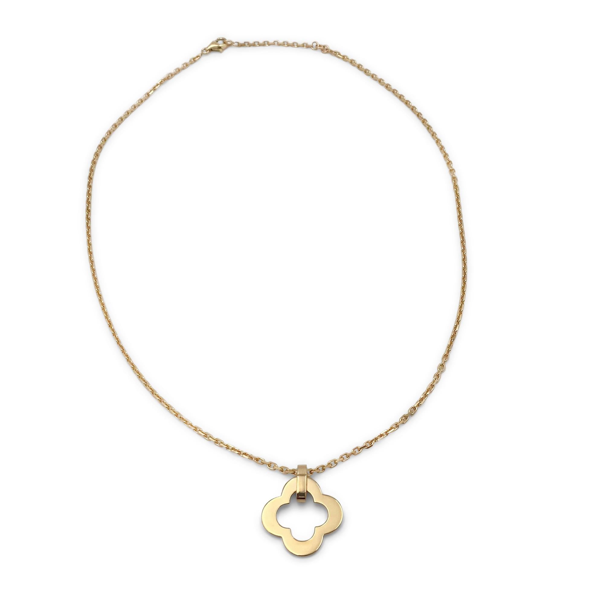 Van Cleef & Arpels 'Byzantine Alhambra' Pendant Necklace In Excellent Condition In New York, NY