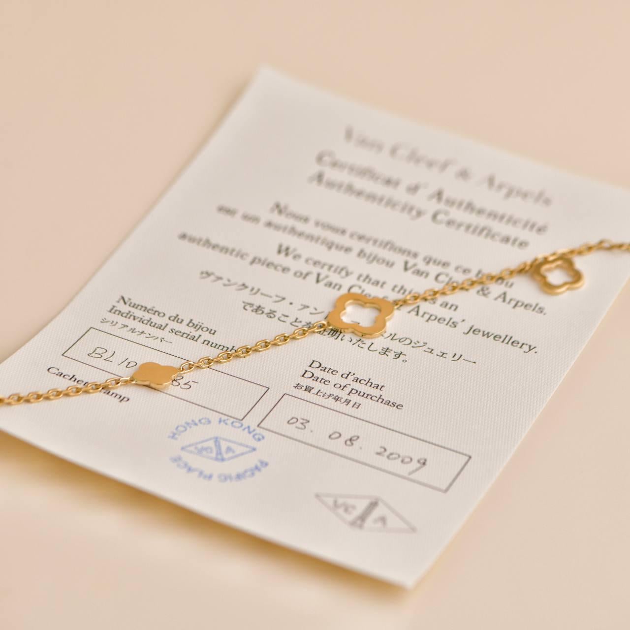 Van Cleef & Arpels Byzantine Alhambra Yellow Gold 3 Motif Bracelet In Excellent Condition In Banbury, GB