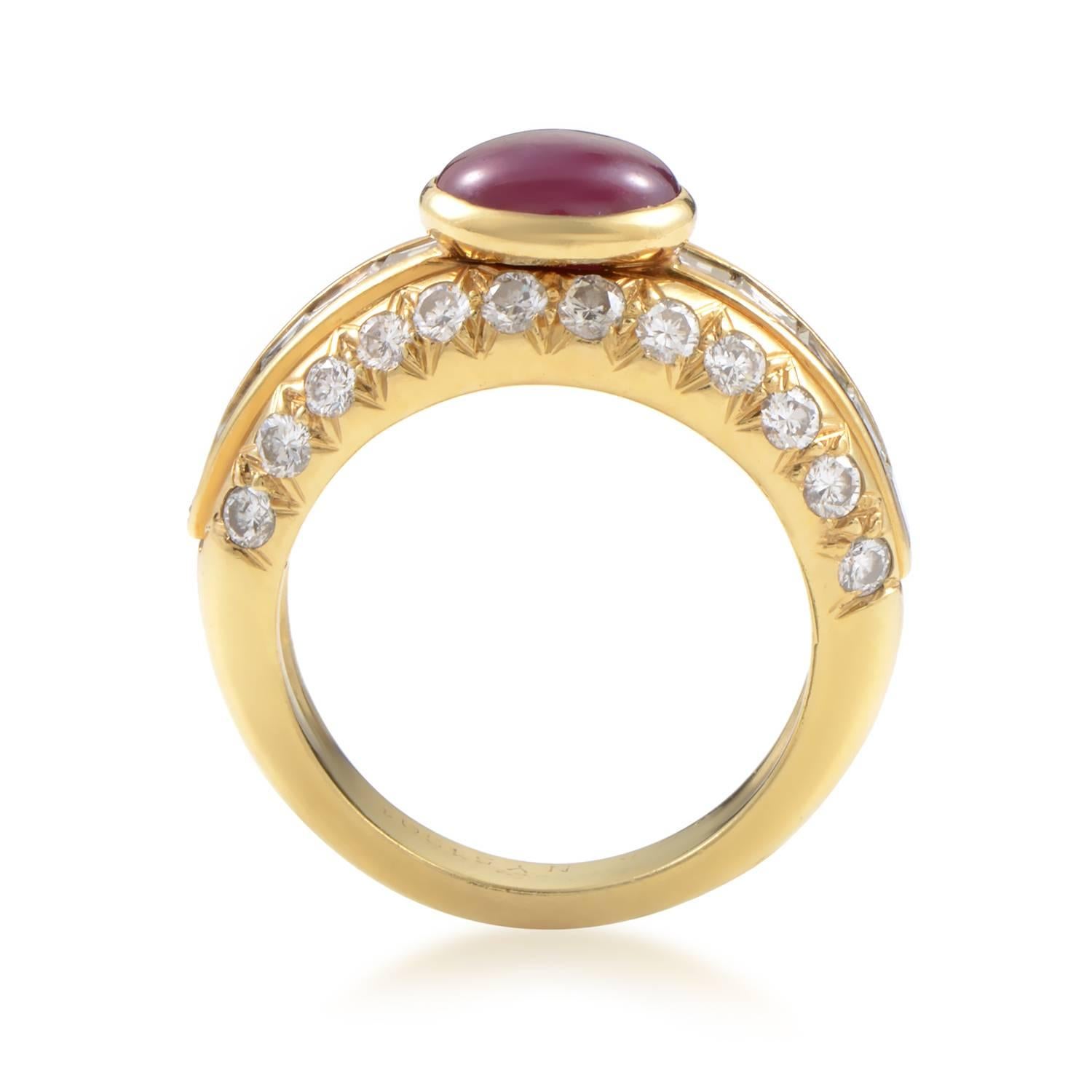 This classic design from Van Cleef & Arpels is absolutely divine. The ring is made of 18K yellow gold, and boasts a gorgeous ruby cabochon main stone, weighing in total 2ct. Lastly, the shanks are set with 1.25ct of diamonds.
Band Thickness: 4