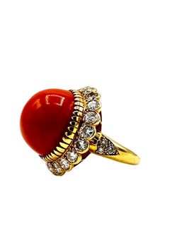 Van Cleef & Arpels Cabochon Coral and Diamond 18K Yellow Gold Ring