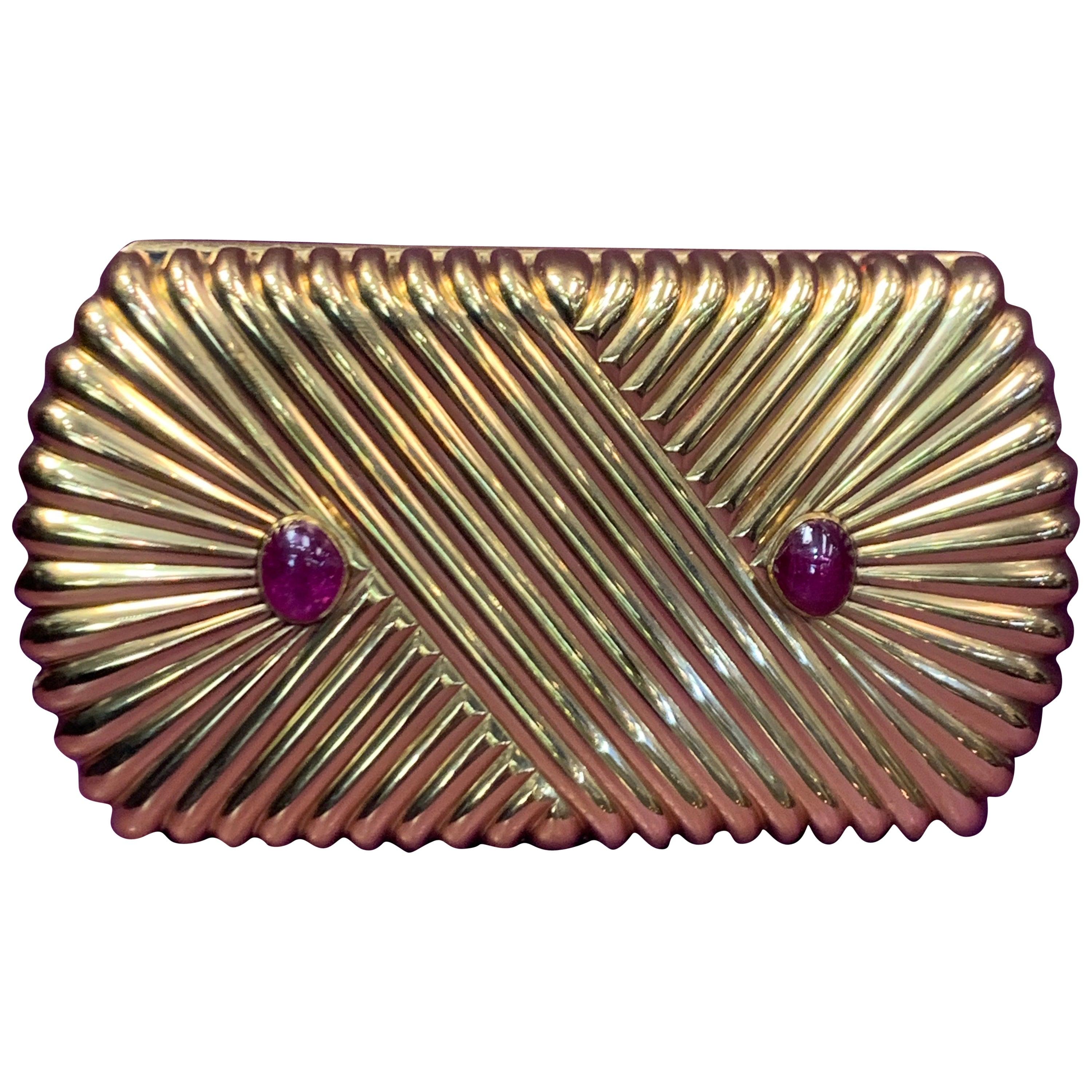 Van Cleef and Arpels Cabochon Ruby and Gold Minaudiere For Sale at 1stDibs