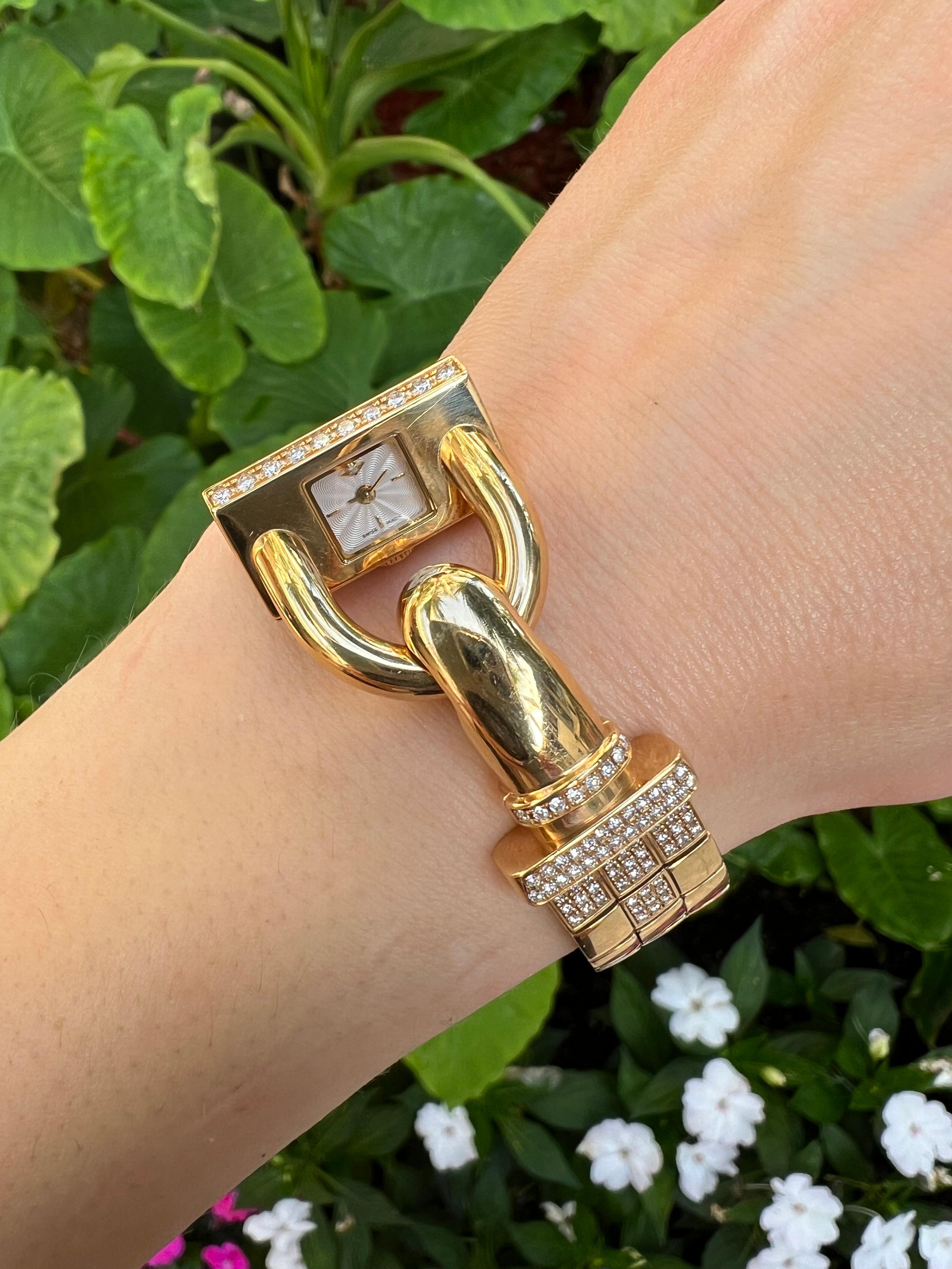 Van Cleef & Arpels Cadenas 18k Gold Diamond Wrist Watch For Sale 3