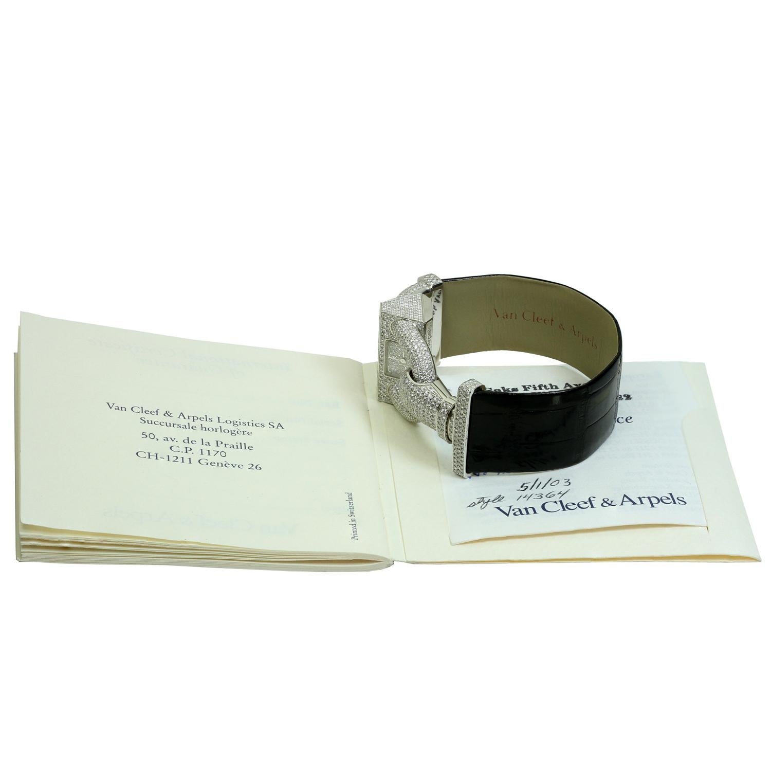 Van Cleef & Arpels Cadenas montre-bracelet Cadenas en or blanc et diamants Pour femmes en vente