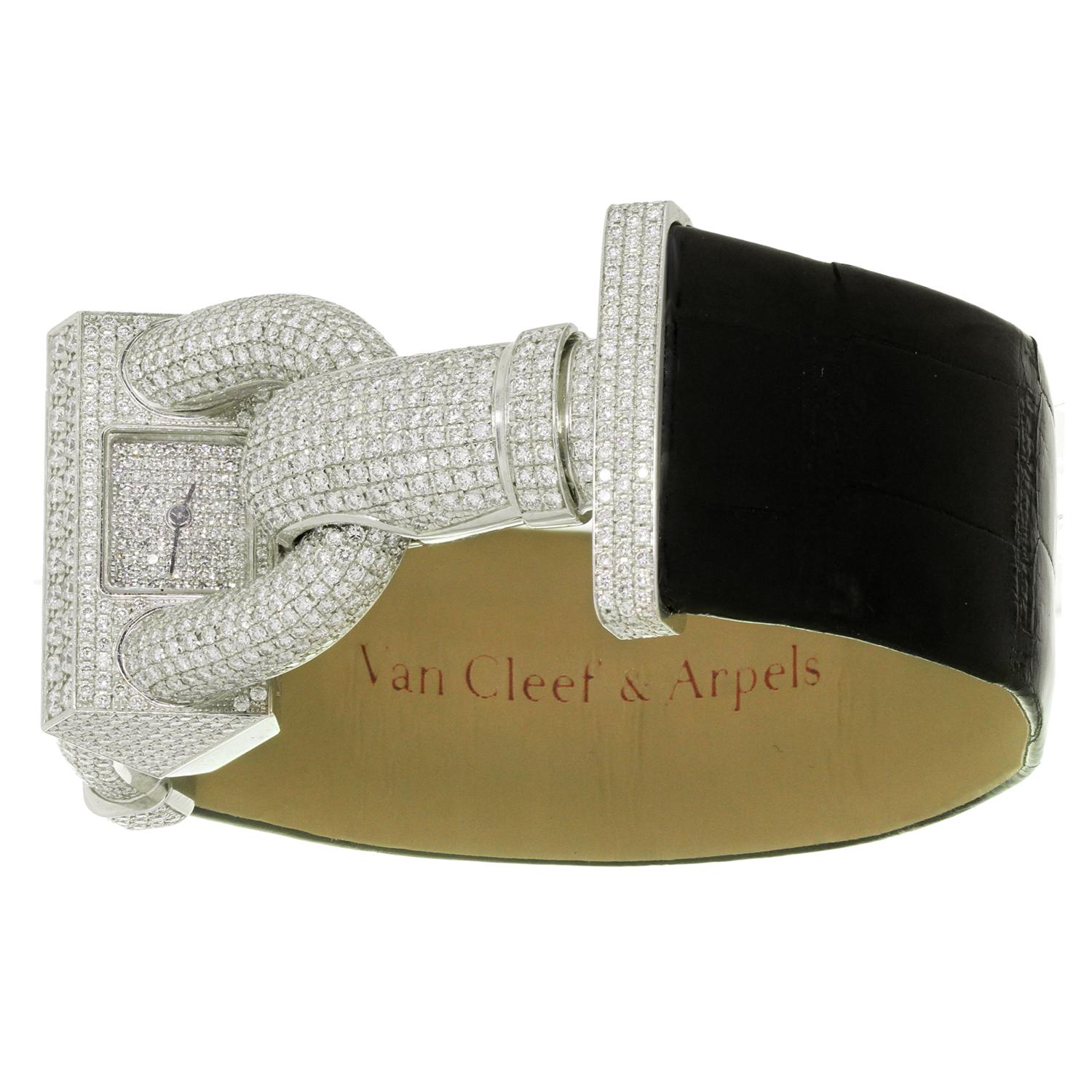 Brilliant Cut Van Cleef & Arpels Cadenas Diamond White Gold Wristwatch For Sale